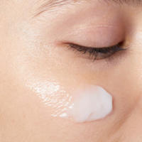 Cerave Ácido hialurónico con vitamina B5 y ceramidas, suero facial hidratante para pieles secas, sin fragancia, 1 onza - details 4