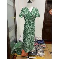 Verde 2025 Nuevos Vestidos Largos de Mujer con Estampado Explosivo, Cuello en V y Cintura Alta - details 2