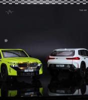 Miniatura de Coche de Aleación XM SUV Modelo de Diecast a Escala 1:24 Juguete de Colección con Sonido y Luz Regalo Perfecto para Niño o Novio - details 9