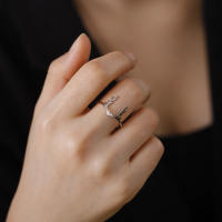 Skyrim-Anillo de astas de alce para mujer, anillos de dedo de cuerno de ciervo de acero inoxidable, joyería de regalo al por mayor, 2025 - details 2