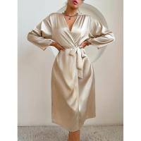 Elegante albornoz de satén para mujer, color sólido, comodidad sedosa con cinturón, ropa de dormir larga hasta la rodilla - details 15