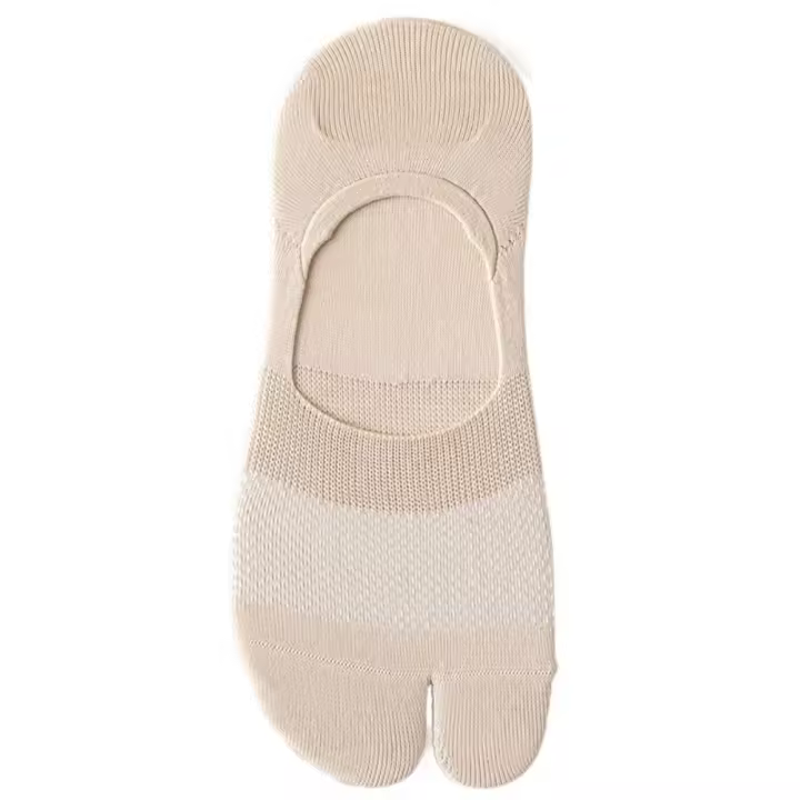 Calcetines Tabi invisibles de algodón, calcetines de barco con punta separada de Color sólido de corte bajo, medias tobilleras absorbentes del sudor, calcetines antideslizantes de dos dedos - 1
