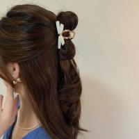 Pinza para el pelo con lazo geométrico a la moda, tocado con horquilla, Clip de tiburón de acetato, accesorios coloridos para el cabello, Clip para agarrar el pelo en la parte posterior de la cabeza - details 4