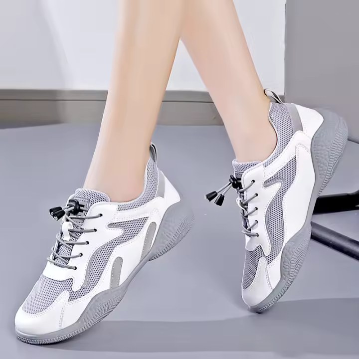 Nuevos zapatos blancos pequeños, versátiles y transpirables para mujer, zapatos para papá, zapatos deportivos de ocio para estudiantes para correr para mujer - 1