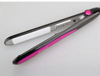 Liso Radiante Kemei Plancha de Alizar de Iones Profesional Herramienta de Estilismo de Cabello para Alizar y Rizar - details 3