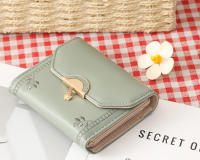 Cartera de diseño único para mujer, estilo corto, colgante de hoja a la moda, tarjetero para estudiante, monedero plegable para mujer 2025 - details 3