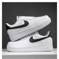 Zapatos de tablero hombre 2024 nuevo modelo mujer zapato bajo zapato blanco pequeño luminoso - details 0
