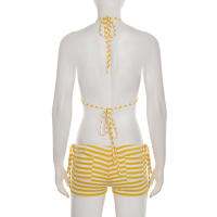 Conjunto de dos piezas de bikini a rayas sexy estilo vacacional americano Lianlianbuwang, top halter y shorts para chica atractiva - details 27