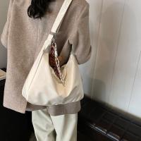 Bolso Hobo sencillo con colgante de bolso de hombro de cuero de PU estilo coreano con cremallera bolso cruzado de Color sólido bolso de mujer - details 14