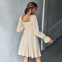 Elegante Vestido de Manga Larga para Mujer Cuello Cuadrado Cintura Ajustada Ropa de Moda Trendy - details 6