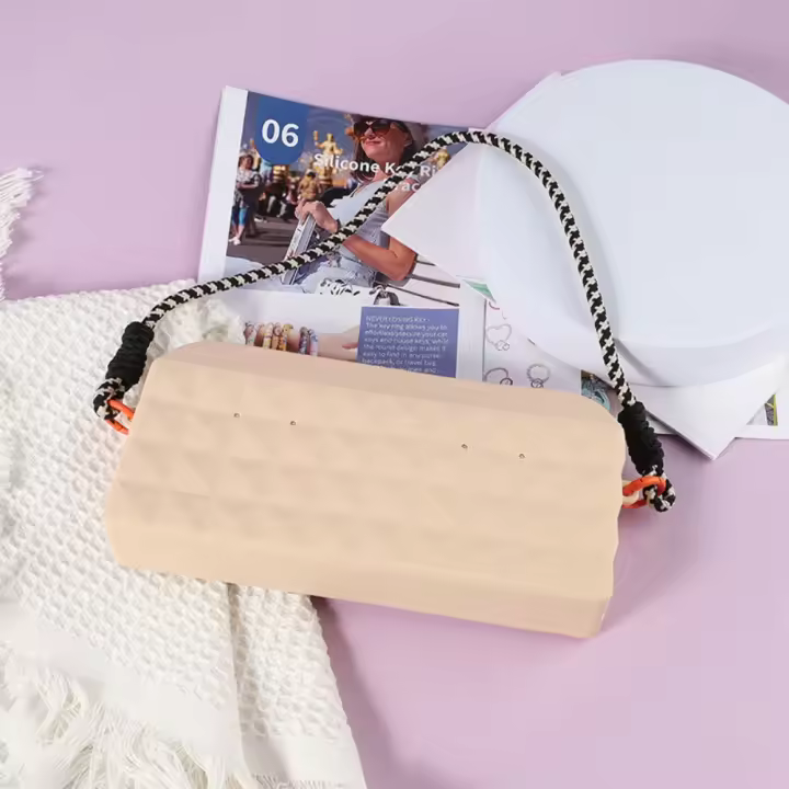 Nuevo Bolsa de cosméticos de silicona, bolsa de almacenamiento multifunción con cremallera y cordón, bolsa impermeable para teléfono, bolso - 1