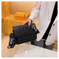 Bolso sencillo con estilo de oso español para mujer, bolso de hombro tipo bandolera versátil a la moda de seda color melocotón - details 41