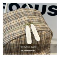 Xiaoxiangfeng mochila de moda 2025 nueva mochila pequeña para mujer bolso de hombro de gran capacidad para mujer diseño diligente sentido bolso escolar pase - details 13