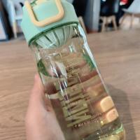 Botella de agua deportiva para PC, tipo botón, gran capacidad, taza de plástico colorida, a prueba de fugas, hervidor para deportes al aire libre, escuela - details 12