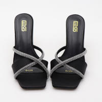 Sandalias sencillas con tacones de aguja y diamantes de imitación con punta cuadrada para uso exterior - details 5