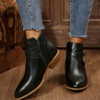 2025 otoño e invierno nuevo europeo y americano de gran tamaño cabeza puntiaguda tacón cuadrado cremallera lateral botas cortas de moda y cómodas mujeres 36-43 - details 5