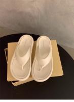 Chanclas de suela gruesa, zapatos de mujer, desgaste 2025, nuevo verano, sandalias de suela blanda, sandalias de playa - details 8