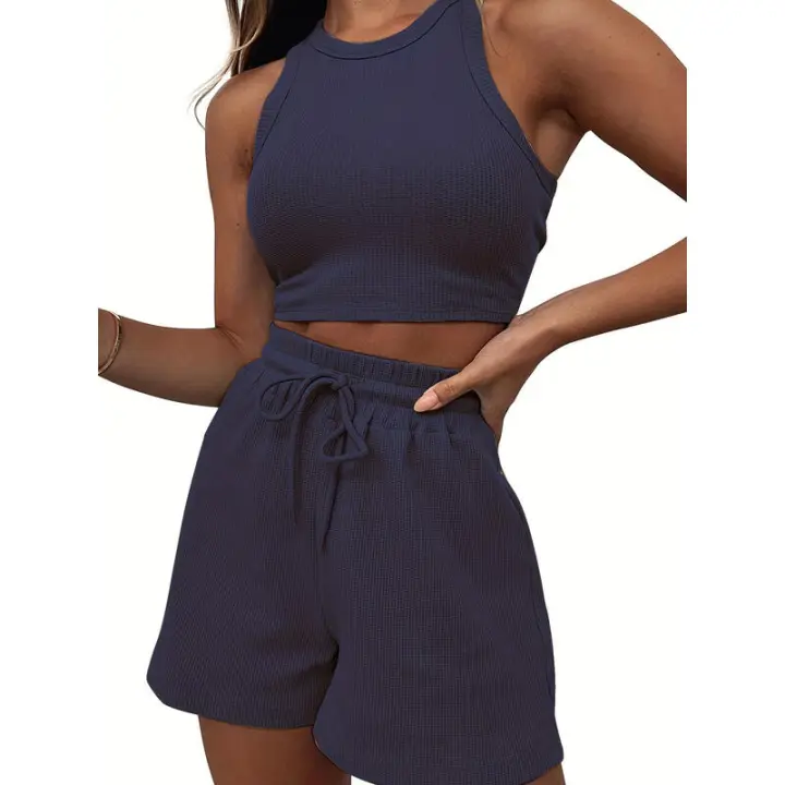 Conjunto de dos piezas de verano para mujer, chaleco sin mangas de color sólido con textura gofre y pantalones cortos casuales de moda. - 1