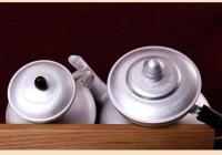 Té de mantequilla, hervidor de agua respetuoso de estilo étnico tibetano espesado de aluminio, tetera de aceite de mantequilla, color plateado - details 8