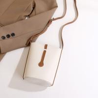 Bandolera de cuero de PU exquisita a la moda, bolso cruzado informal con cremallera para mujer, bolso de mano Simple de gran capacidad, uso diario - details 17