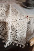 Mantel de crochet beige decorativo hueco, cubierta rectangular para mesa de comedor con borlas, decoración estética para salones de bodas - details 9
