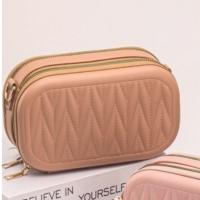 Bolsa de maquillaje de viaje a la moda, portátil, de piel sintética, cuadrada, bandolera, con cierre de cremallera, de gran capacidad, estuche de almacenamiento de cosméticos - details 10