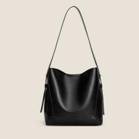 Bolso de hombro de diseñador de cuero dividido Material de piel de vaca estilo Casual bolso de cuero genuino nueva moda diseño de axila - details 4