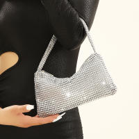 Bolso de hombro con nicho de marea con incrustaciones de diamantes - details 0