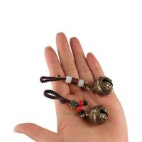 LLavero de coche con campana de latón Vintage, campana de latón, llavero con campana Mantra, cuerda de estilo étnico, llavero de coche hecho a mano para mujer - details 0