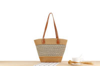 Bolso de mano de gran capacidad a rayas Bolso tejido a mano con textura premium Bolso de hombro versátil de vacaciones - details 10