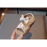 Sandalias para niños y niñas 2025 nuevos zapatos de princesa de moda suela suave zapatos de playa para niños medianos y pequeños zapatos de verano para niños bordados - details 16
