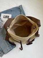 Mochila retro caqui en forma de corazón, bolso de hombro - details 2