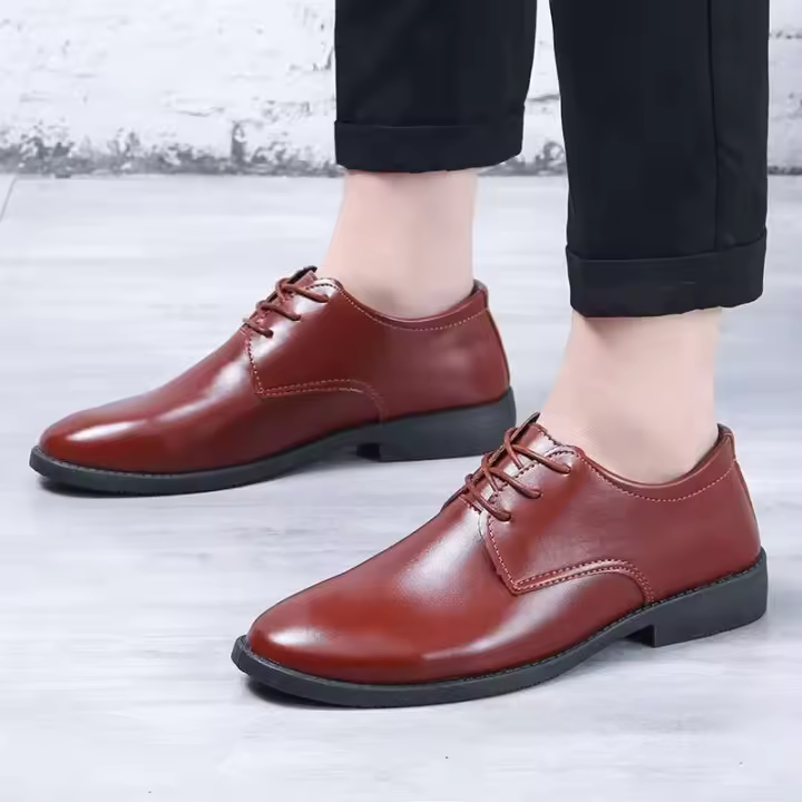 Zapatos de negocios formales de alta gama de cuero genuino para hombres de otoño, zapatos casuales brillantes de suela gruesa - 1