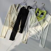 Traje de Yoga Sexy para Mujer Falda Deportiva Falsa de Poliéster Secado Rápido Cubierta de Pilates - details 0