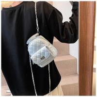 Moda pequeña fragancia textura portátil pequeña mochila diamante cadena de alto sentido versátil mochila diaria - details 42