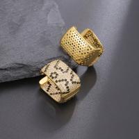 Pendientes de doble capa con microincrustaciones para mujer, aretes ligeros de lujo de alto sentido, diseño único de nicho, nuevo temperamento, moda - details 10