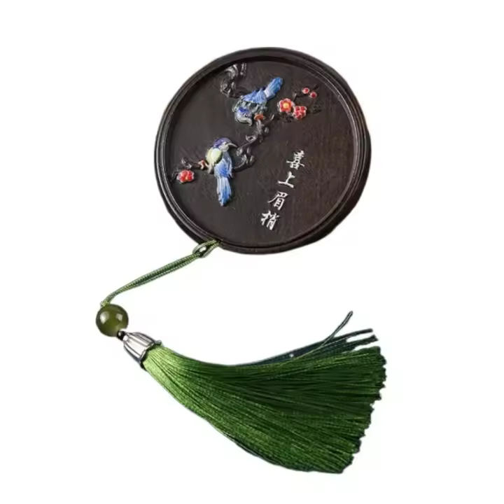 Espejo de mano portátil de estilo chino, espejo cosmético de madera con relieve de flor de urracal, borlas de pescado, espejo de maquillaje de bolsillo para vacaciones - 1