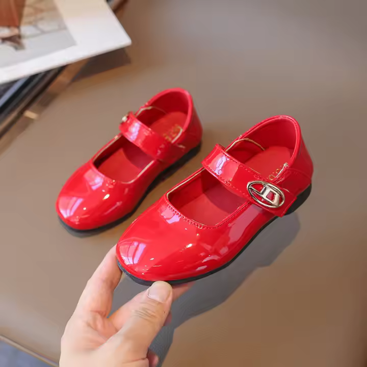 Nuevos zapatos de princesa extranjera de moda para niña pequeña, zapatos individuales de suela blanda para niños medianos mayores - 1