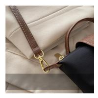 Bolso Cuadrado Pequeño De Moda Para Mujer, Nuevo Bolso De Bola De Masa Hervida Portátil Bolso De Mensajero Premium - details 4