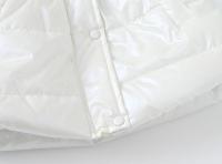 Manténgase abrigado y parece con estilo: chaqueta térmica con capucha para niña con acolchado alternativo de plumón para invierno - details 5