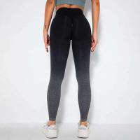 Malla de color degradado sin costuras para mujer, pantalones para correr Fiess con sandalia para realzar la cadera, pantalones de yoga de secado rápido - details 2