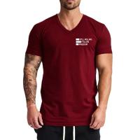 Still Willing Follow Freedom Letters Camiseta de manga corta con cuello en V para hombre, informal Camiseta deportiva ajustada de algodón, moda de verano - details 9