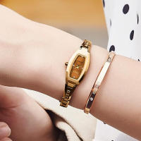 Reloj de pulsera exquisito pequeño para mujer, resistente al agua, con esfera pequeña, ovalado, ligero, para mujer - details 10