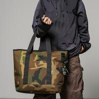 Bolso de mano SPUNK Camo Nylon - Gran capacidad, impermeable y duradero con correa ajustable |   Bolso bandolera y bandolera informal para exteriores con detalle reflectante y llavero gratis - details 0
