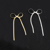 Pendientes de Cadena de Acero Inoxidable Dorado de 18K con Lazo Minimalistas y Dulces para Mujeres - details 1