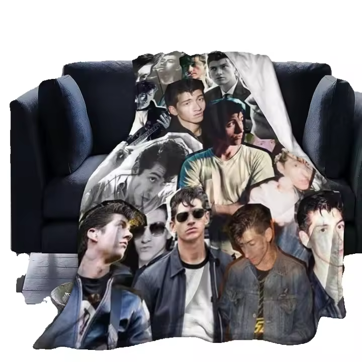 Manta Ligera y Suave Alex Turner para Cama Sofá Silla Comedor Adecuada para Adultos/Niños Negra 40"x50" V483 Para Todas las Temporadas Usable en Casa Viaje Camping - 1