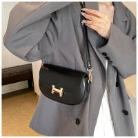 Bolso de hombro para las axilas de las mujeres, nuevo bolso de mensajero de moda - details 27
