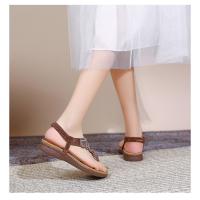 Sandalias Mujer 2025 con Cristales y Plataforma |   Tira en Dedo para Verano, Diseño Elegante y Fresco para Playa y Ciudad - details 10