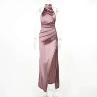Elegante Vestido de Noche Largo Sexy Halter sin Espalda Alta y Abierto hasta la Cintura - details 9