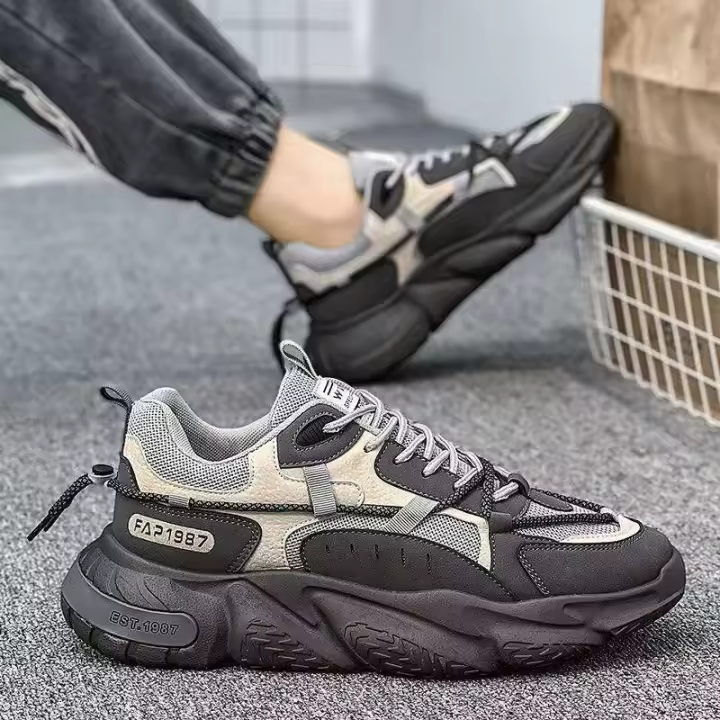 Los deportes de primavera para hombre son zapatillas para correr informales, transpirables, antideslizantes, con suela gruesa y material superior sintético. - 1